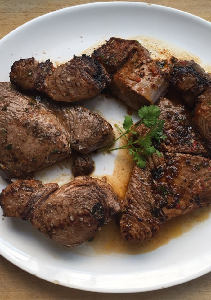 Una foto de Atún a la portuguesa en barbacoa