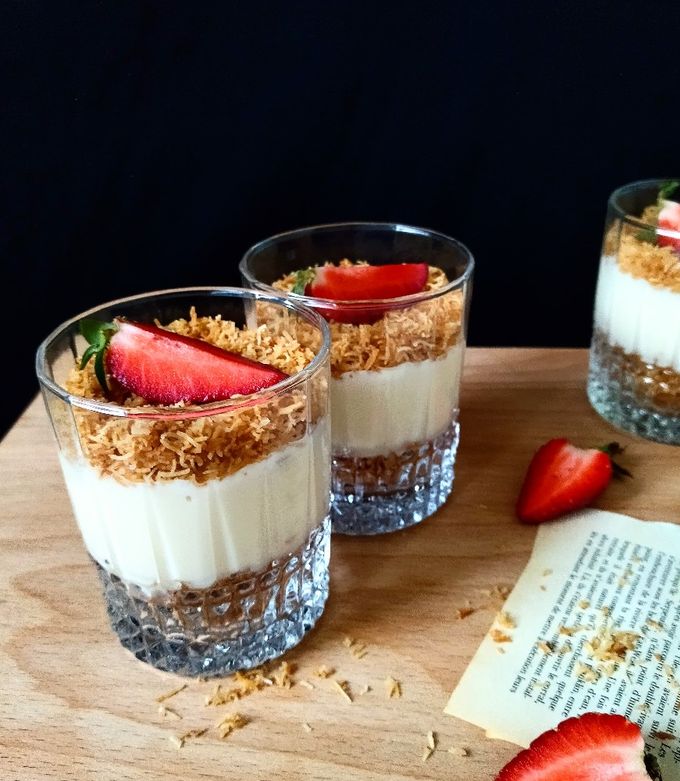 Une photo de Un kadaif muhalabia pudding