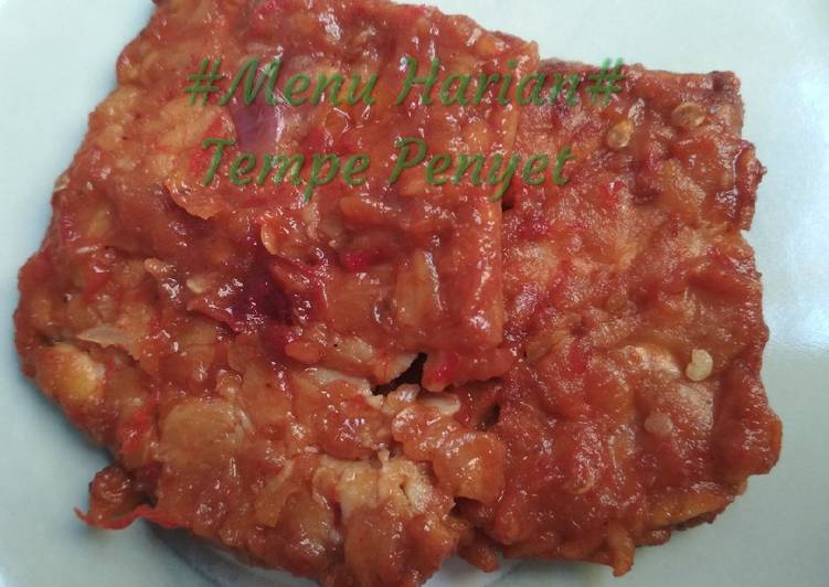 Tempe Penyet Sambel Terasi Pedas Manis