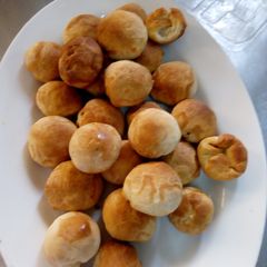 A picture of Buns.