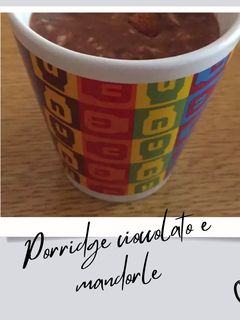 Foto di Porridge cioccolato e mandorle 😋