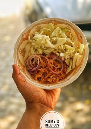 A picture of Jollof rice.