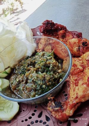 Foto resep Ayam Penyet Sambal Ijo