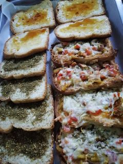 صورة لوصفة بيتزا التوست