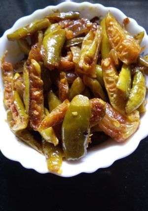 A picture of Ivy gourd (kundru) stir fry.