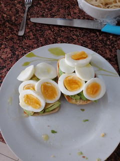 Una foto de Tosta de Huevo cocido