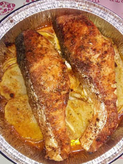 Una foto de Salmón en salsa