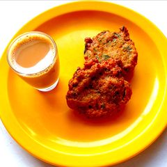 Curry vadai Mutton vada (teatime snack) A picture of Curry vadai Mutton vada (teatime snack).