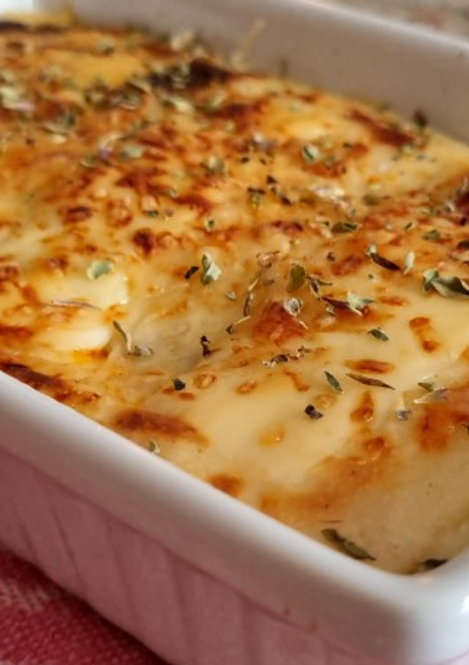 Una foto de Canelones de pollo y paté