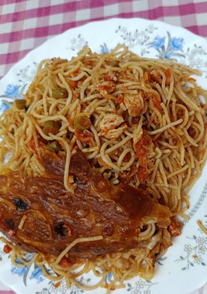 عکسی از دستور ماکارونی نیمه گیاهی😋