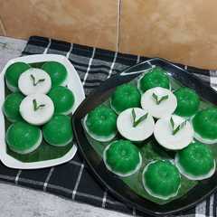 รูปของ Talam singkong pandan