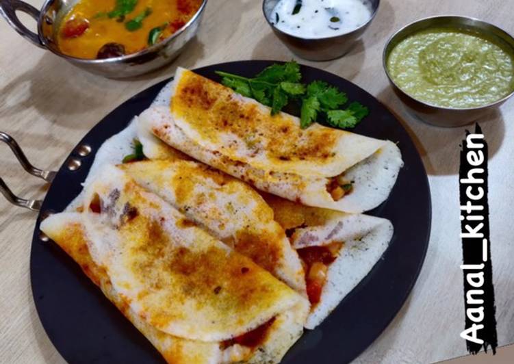 Step-by-Step Guide to Make Super Quick Homemade Schezwan dosa