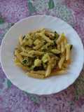 Pasta limone e zucchine