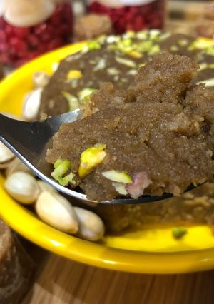 A picture of Whole Wheat Halwa With Jaggery – Wholesome Dessert.