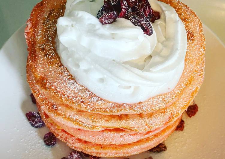 Hot cakes esponjosos rellenos de nutela