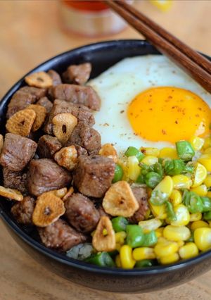 Foto resep Beef bowl with butter rice