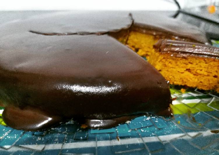 Bolo de cenoura Light com ganache de chocolate meio amargo