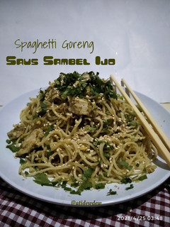 Foto resep *Spaghetti Goreng Saus Sambel Ijo*