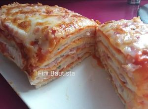 Foto principal de Pastel con pan de molde sabor pizza