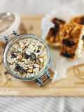 Crumble mix: riso soffiato, cioccolato, e mou di arachidi