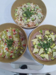 Una foto de Crudo con queso