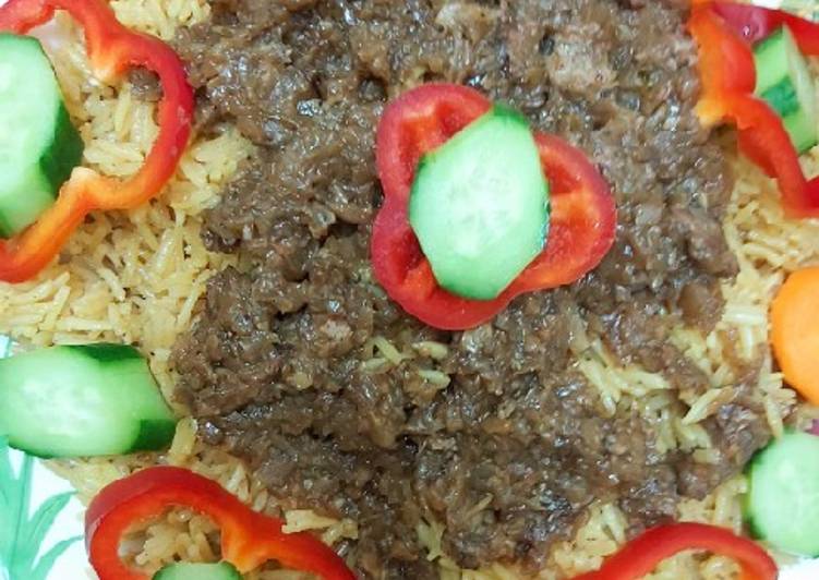 رز بالخلطه