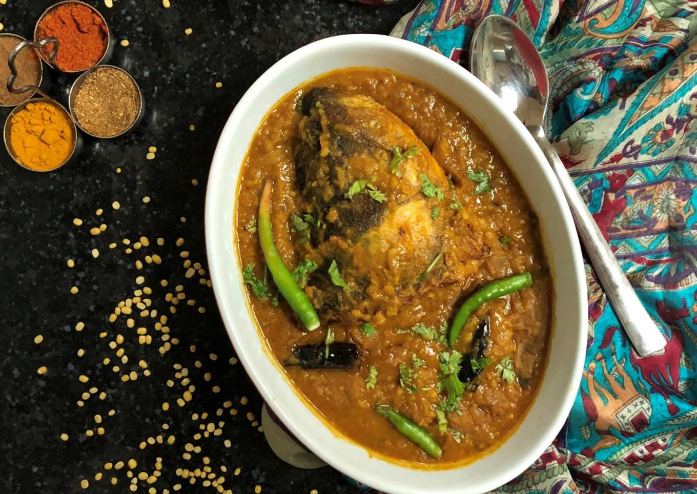 Macher Muro diye Dal (Fish Head Lentil Curry - Bengali Style)