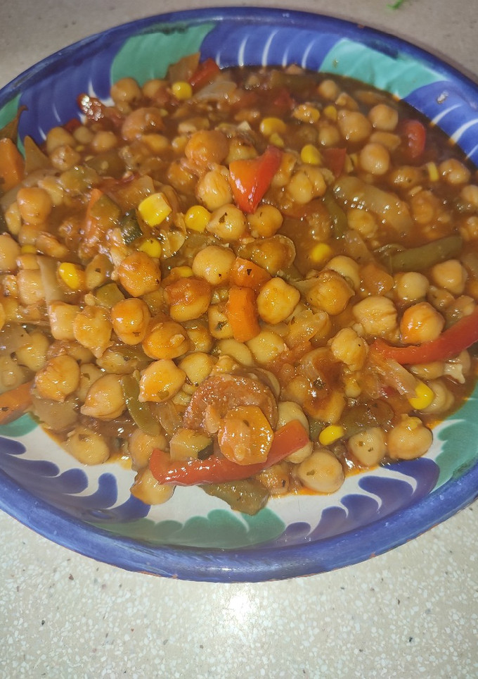 Una foto de Garbanzos con verduras