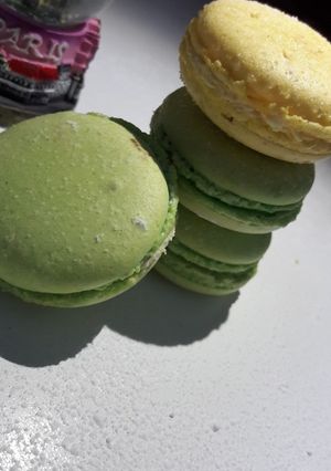 Une photo de Macaron pistache citrons