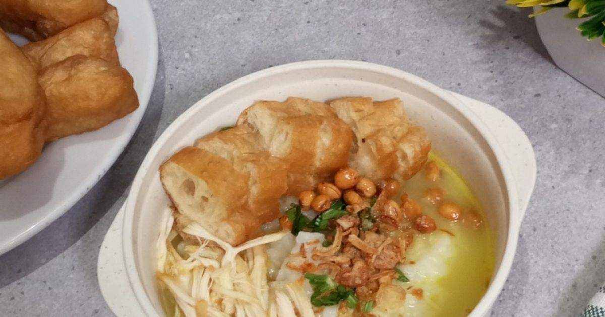 Bubur Ayam Kuah Kuning (Sisa Soto)