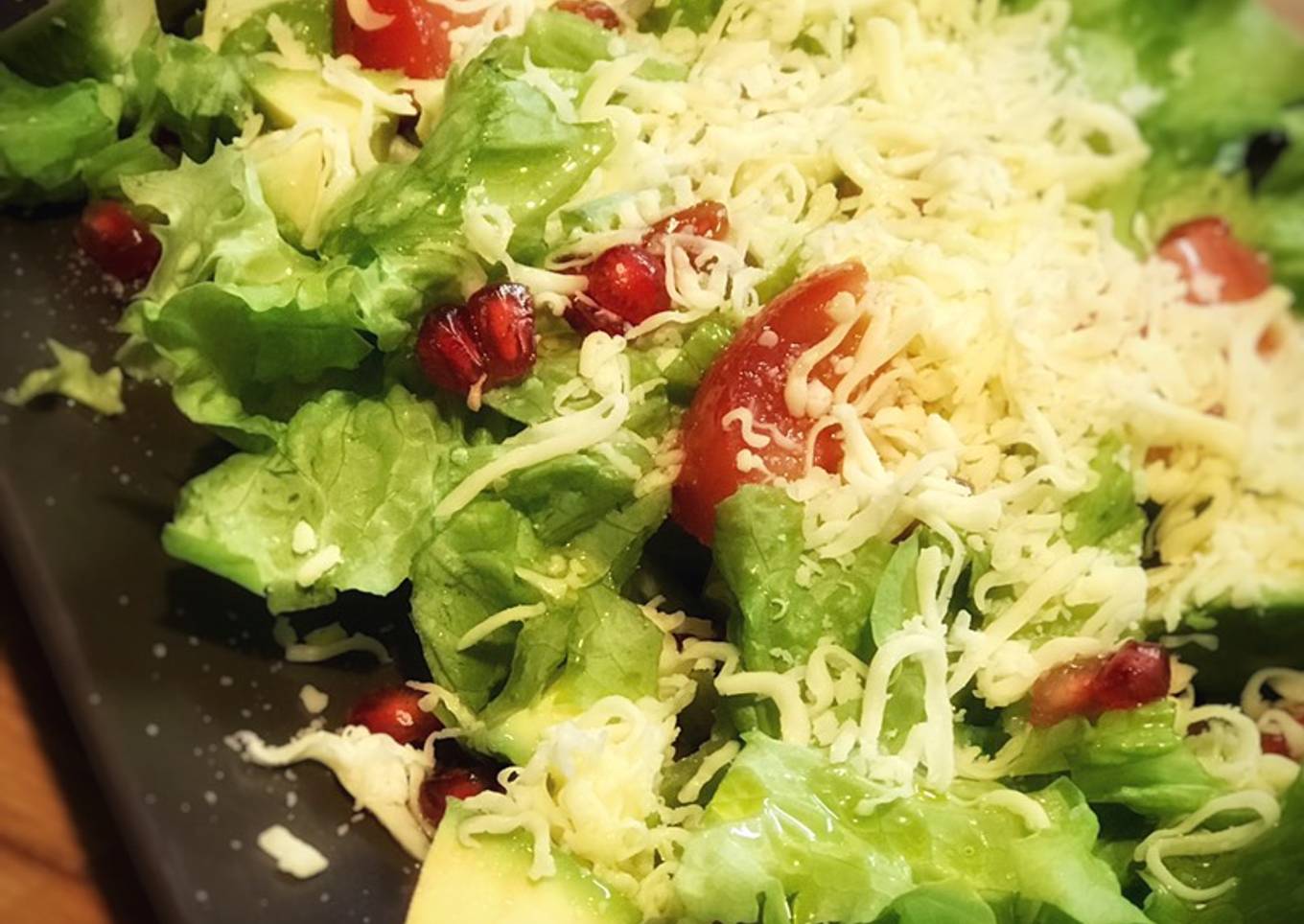 Ensalada de aguacate y granada