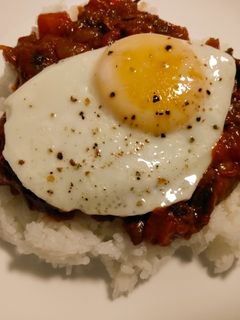 A picture of Mushroom tinga.
