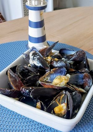 Une photo de Moules à la Fourme d'Ambert #Cookeo #Recettesdevacances #Septembre #Coquillages