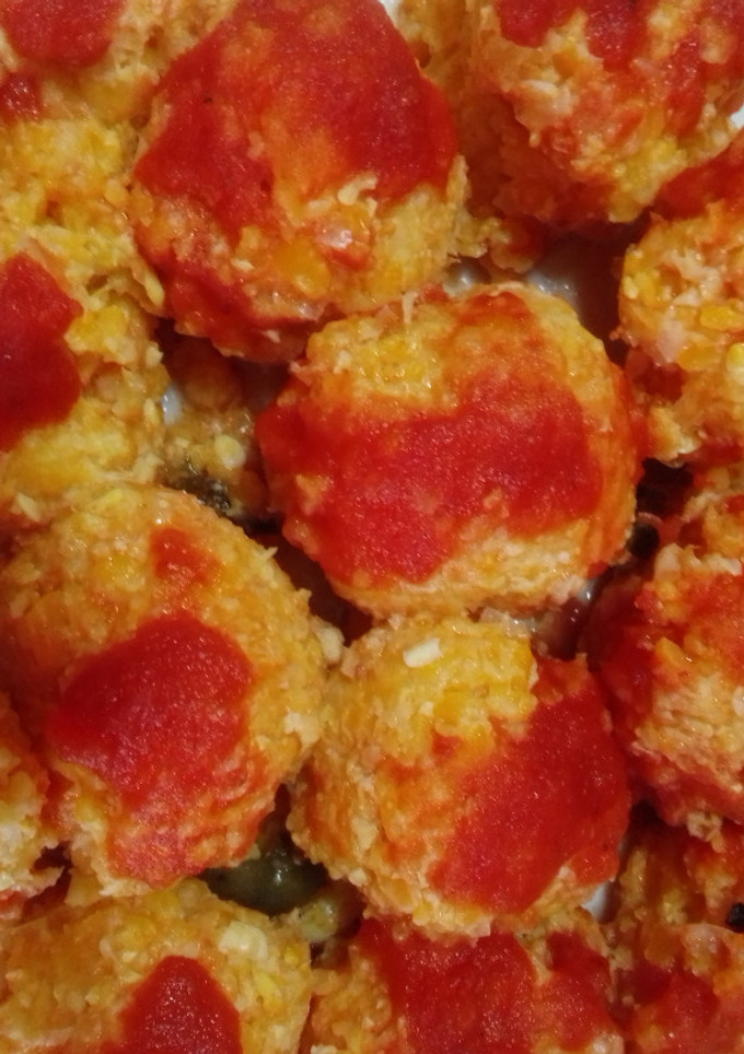 Una foto de Albóndigas de Maíz Tierno a lo Cubano