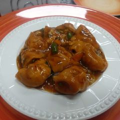 A picture of Dragon Momo's.