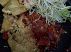 Foto resep Sambal bawang mentahan tanpa terasi colek touge