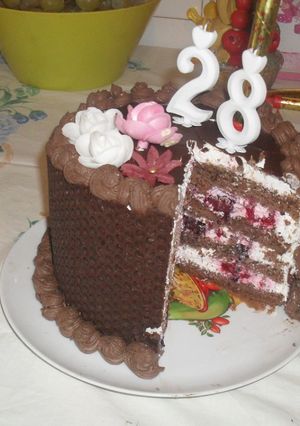 Erdei gyümölcsös diós torta recept fotója