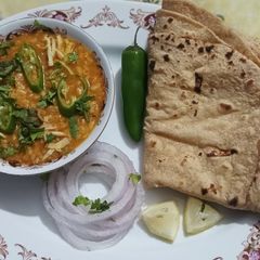 A picture of Daal Karahi.