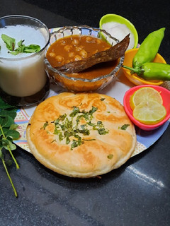 પંજાબી છોલે (punjabi chole in Gujarati) રેસીપી મુખ્ય ફોટો