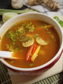 A picture of Tom Yum Soup.