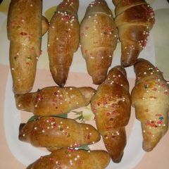 A picture of Croissant bread rolls.