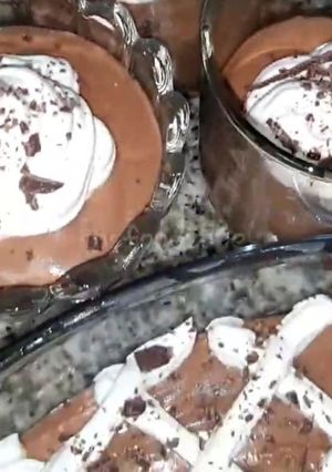 चॉकलेट मूस (chocolate mousse recipe in Hindi) रेसिपी मुख्य फोटो