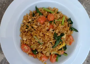 Mudah Cepat Memasak Nasi Goreng Sosis Lezat Mantap