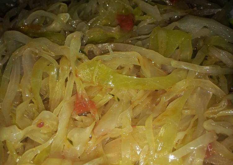 Steps to Prepare Favorite Fried Cabbage