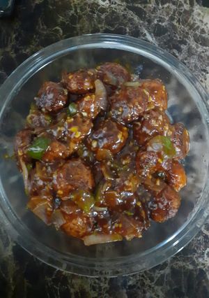 A picture of Veg Manchurian.