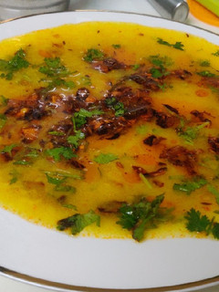 मूंग दाल प्याज़ तड़का (moong dal pyaz tadka recipe in Hindi) रेसिपी मुख्य फोटो