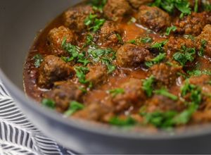صورة لوصفة كرات اللحم الإسبانية