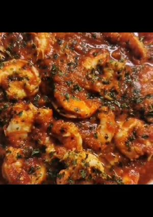 Une photo de Crevette PILPIL / Crevette en sauce