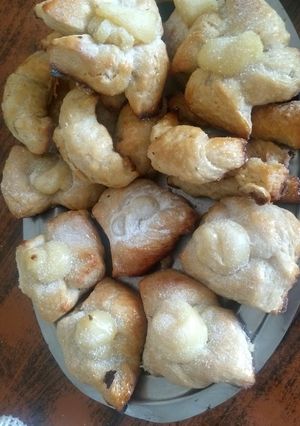 Una foto de Facturas con margarina y grasa