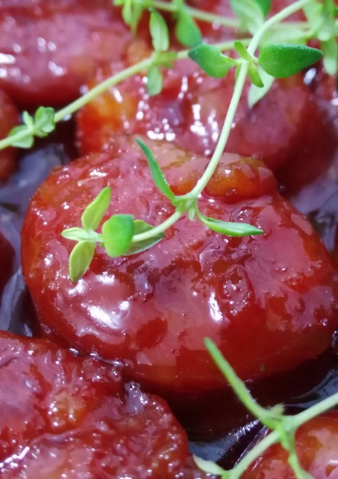 Una foto de Chorizo al caramelo de vermut con especias